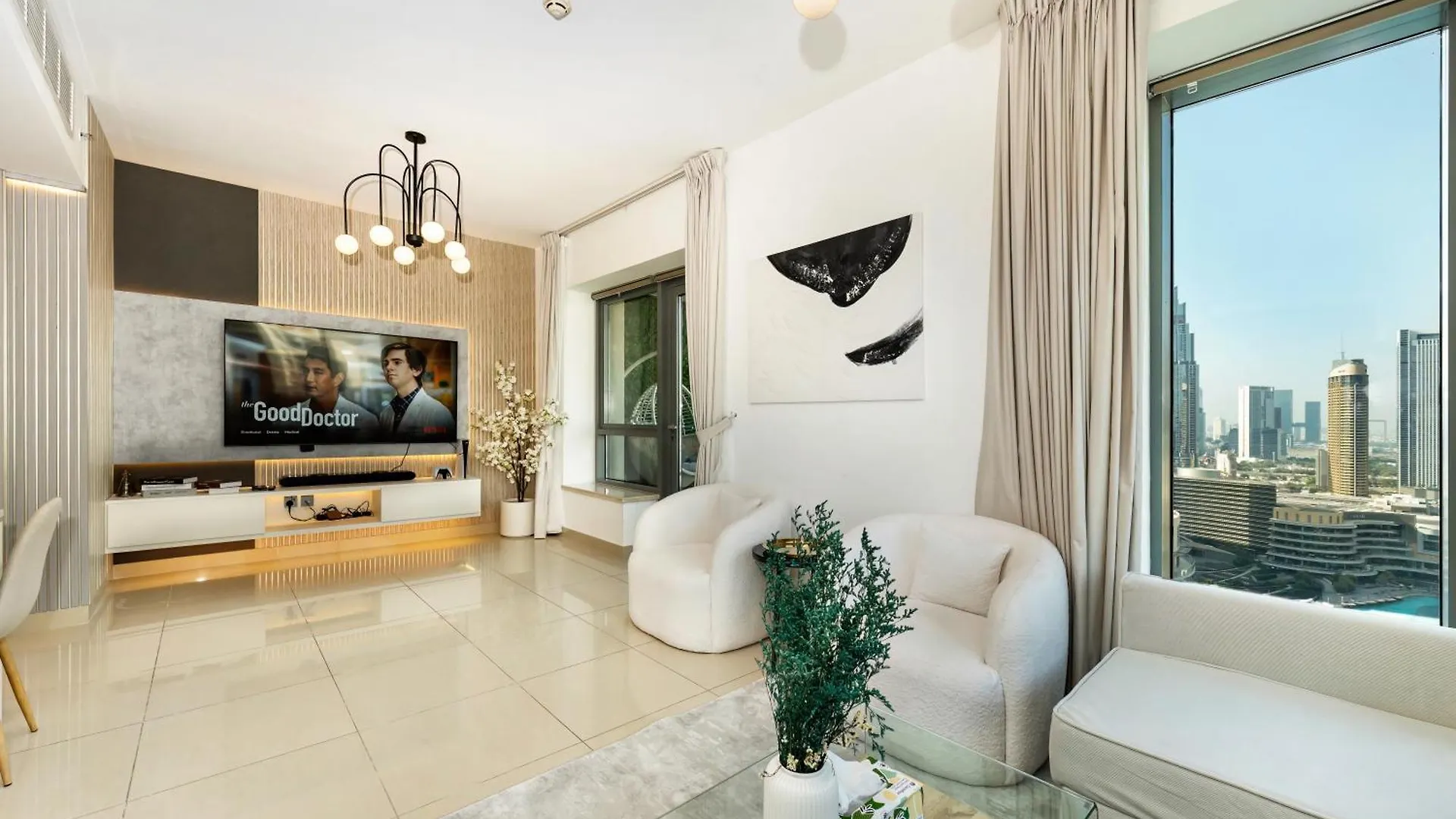 Lavish 2 Bedroom I Burj Khalifa & Fountain Views I Free Gym, Pool, Parking, Wi-Fi And Ps5 I By Skyline Serenity Dubai Apartment
