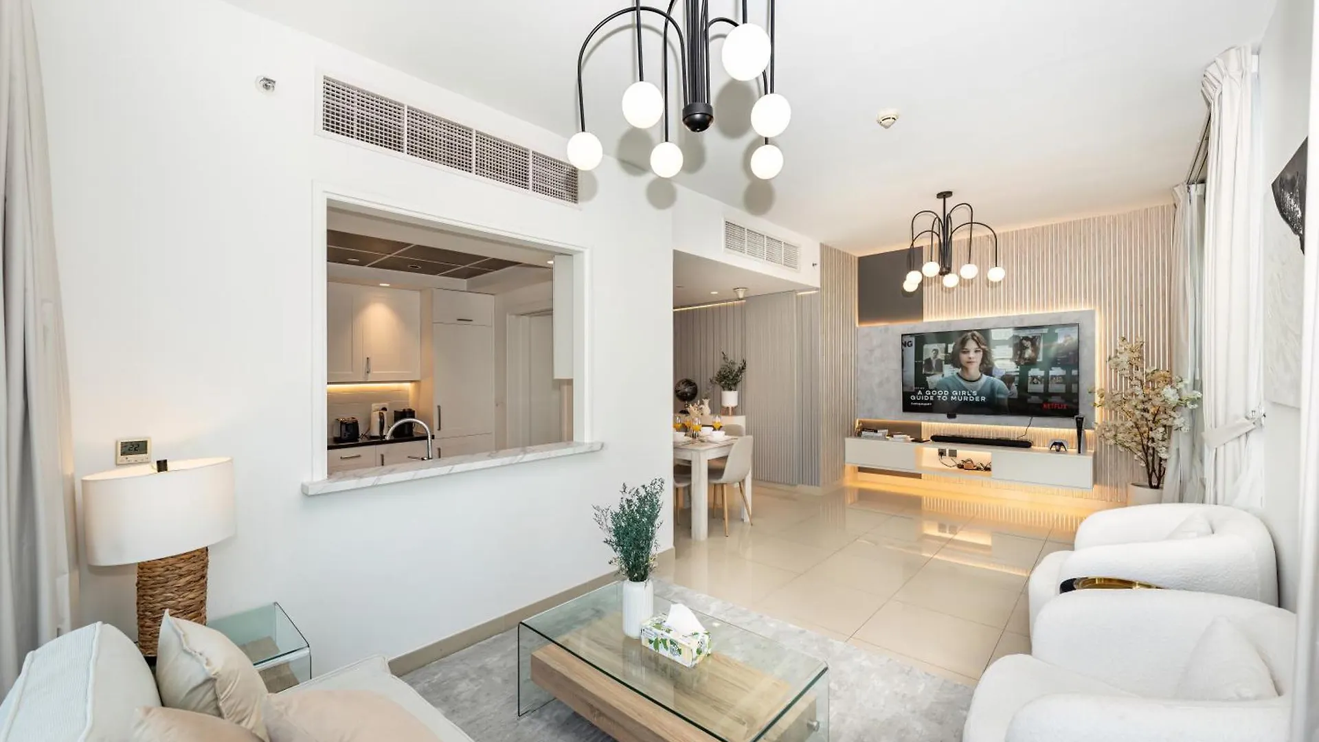 Lavish 2 Bedroom I Burj Khalifa & Fountain Views I Free Gym, Pool, Parking, Wi-Fi And Ps5 I By Skyline Serenity Dubai