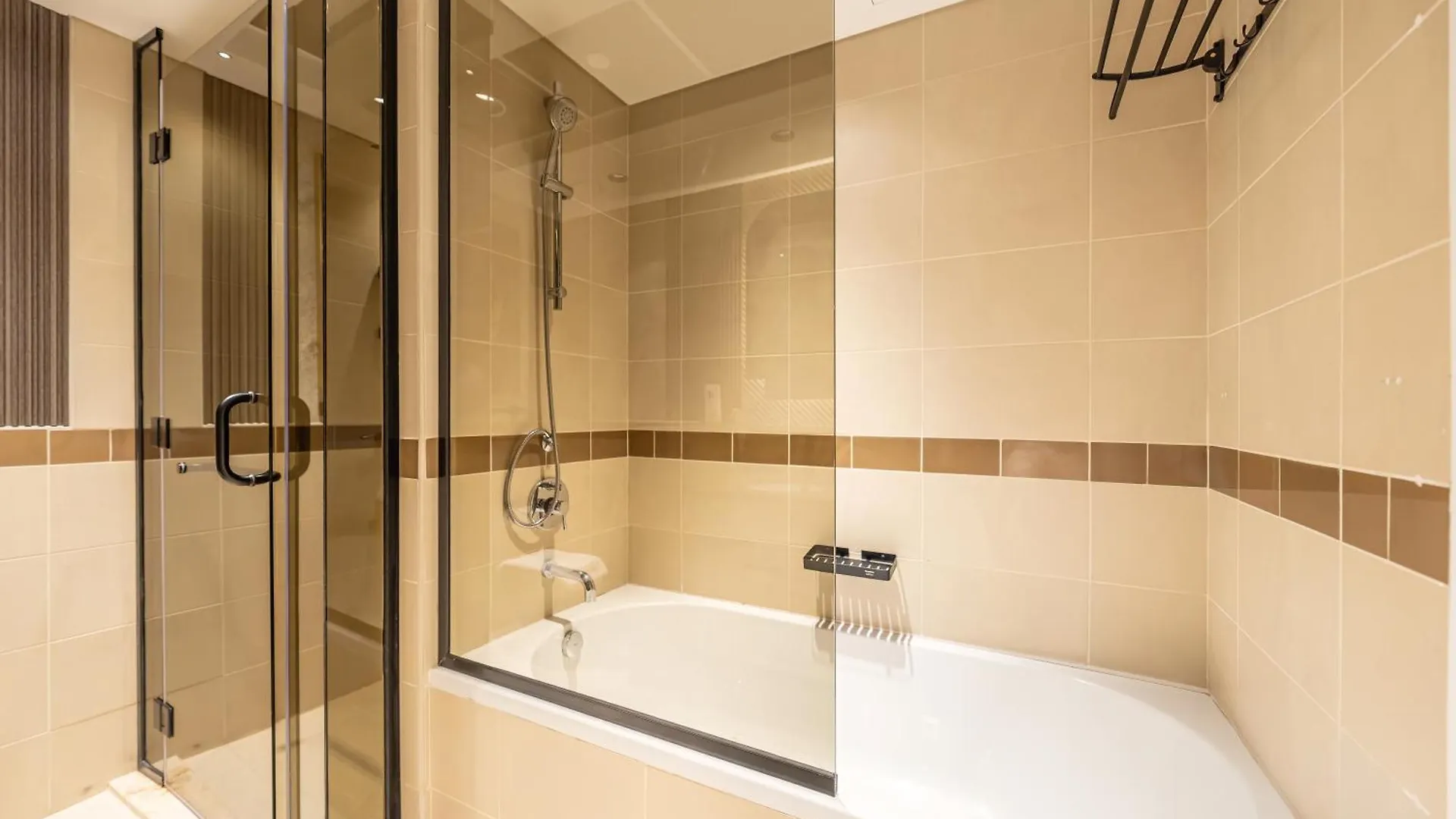 Apartment Lavish 2 Bedroom I Burj Khalifa & Fountain Views I Free Gym, Pool, Parking, Wi-Fi And Ps5 I By Skyline Serenity Dubai United Arab Emirates