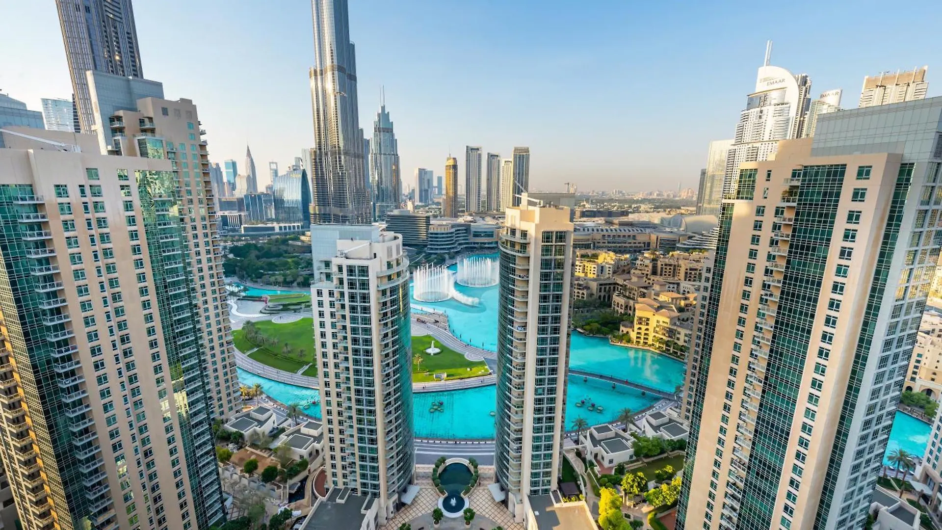 Lavish 2 Bedroom I Burj Khalifa & Fountain Views I Free Gym, Pool, Parking, Wi-Fi And Ps5 I By Skyline Serenity دبي