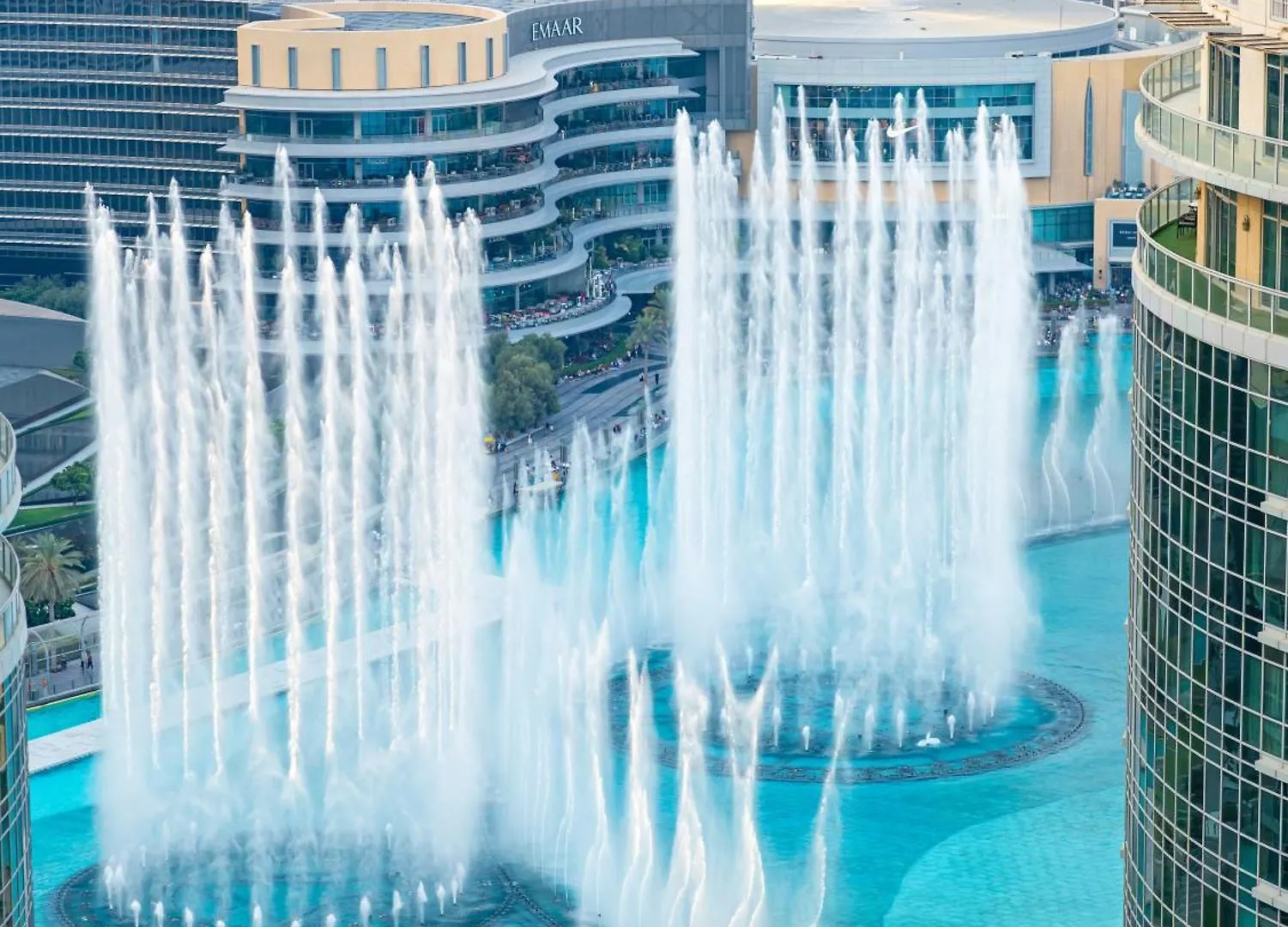 Lavish 2 Bedroom I Burj Khalifa & Fountain Views I Free Gym, Pool, Parking, Wi-Fi And Ps5 I By Skyline Serenity دبي 0*,