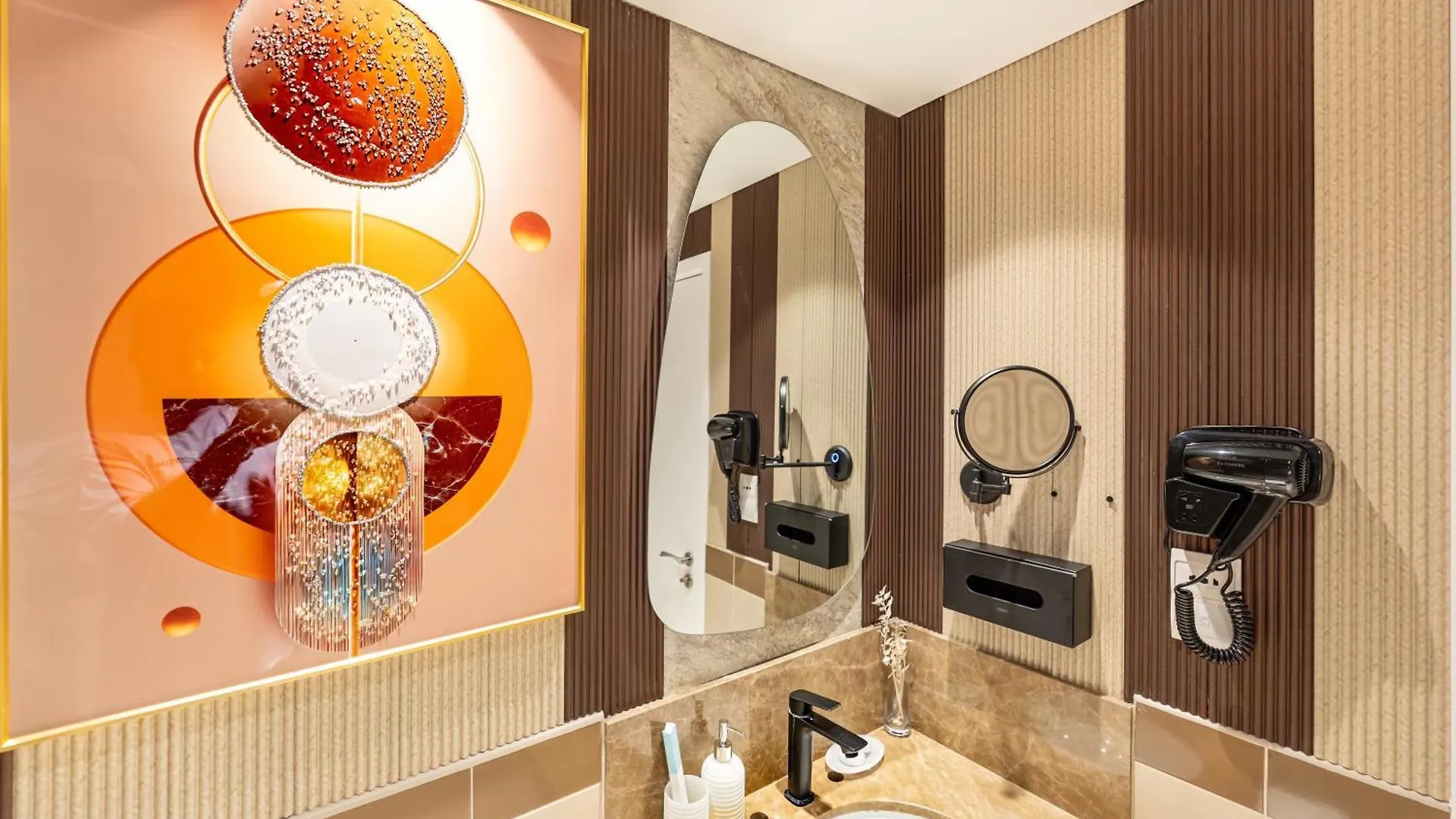 アパート Lavish 2 Bedroom I Burj Khalifa & Fountain Views I Free Gym, Pool, Parking, Wi-Fi And Ps5 I By Skyline Serenity ドバイ